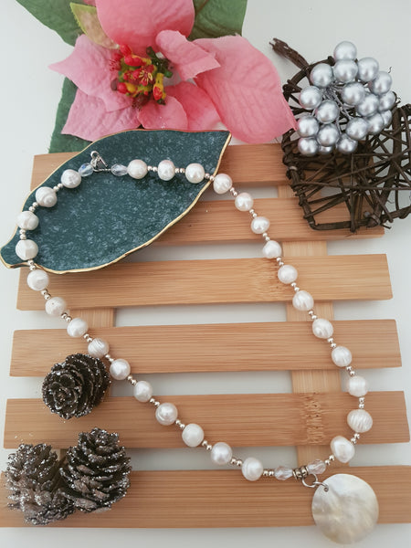 Coron Capiz Pendant